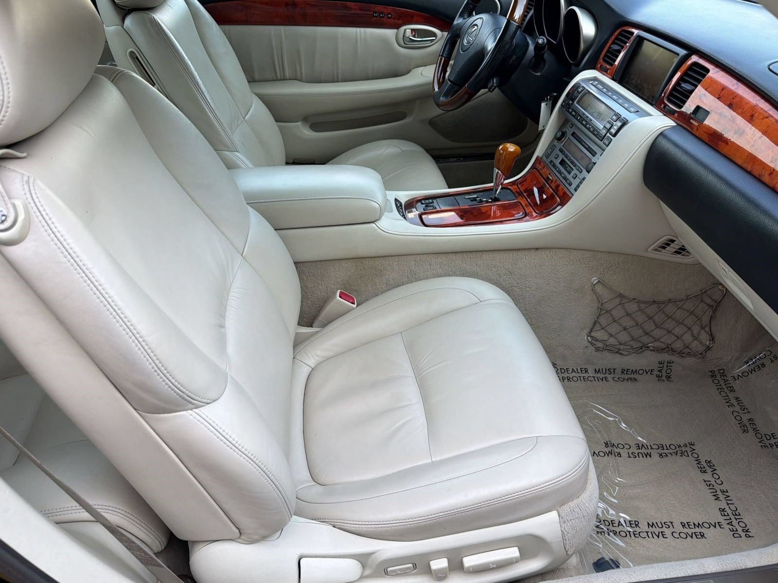 Used 2007 Lexus SC 430 Convertible RWD image 21