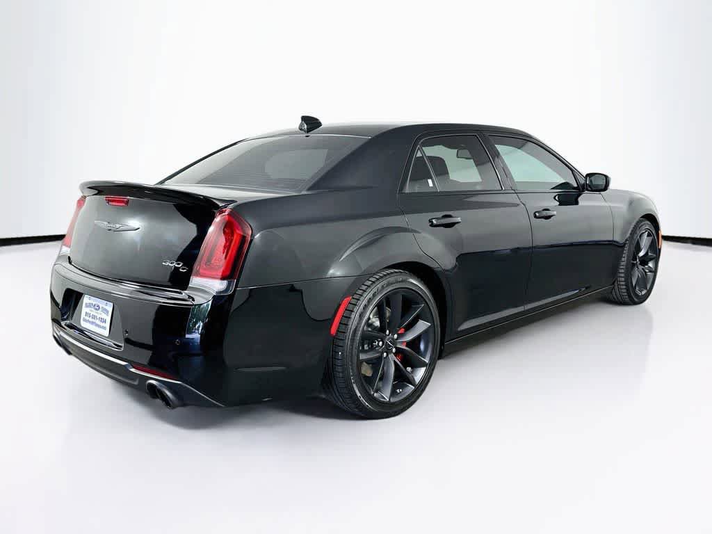 Used 2023 Chrysler 300 C RWD image 25