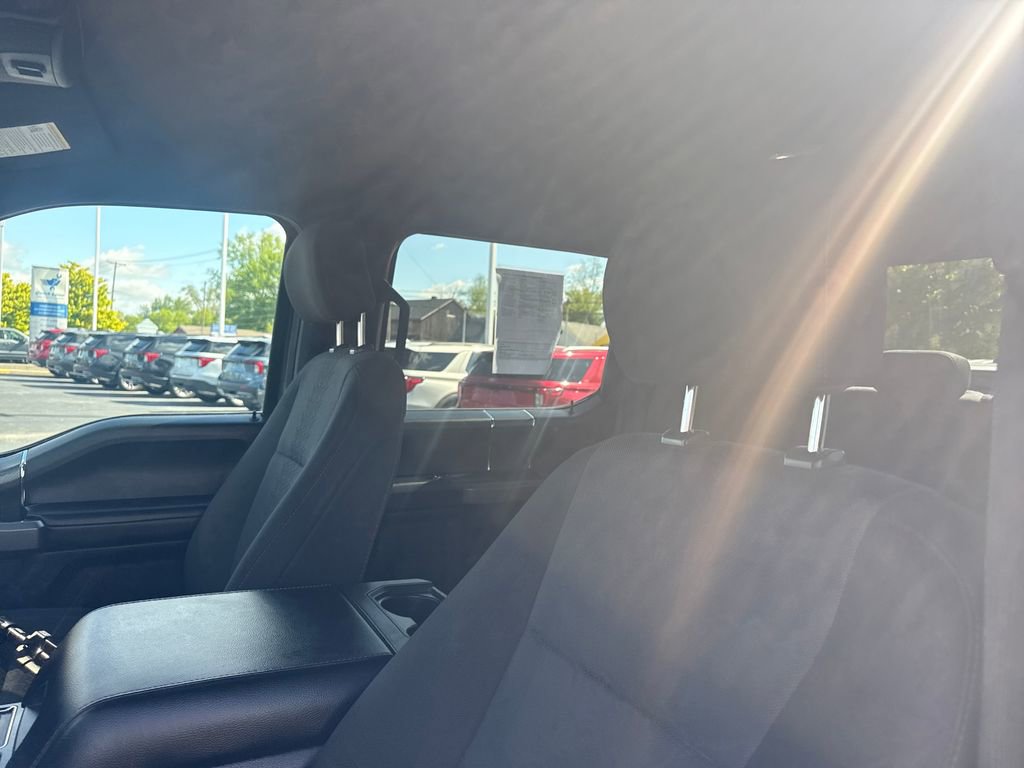 Used 2020 Ford F150 XLT w/ Equipment Group 302A Luxury AWD/4WD image 19