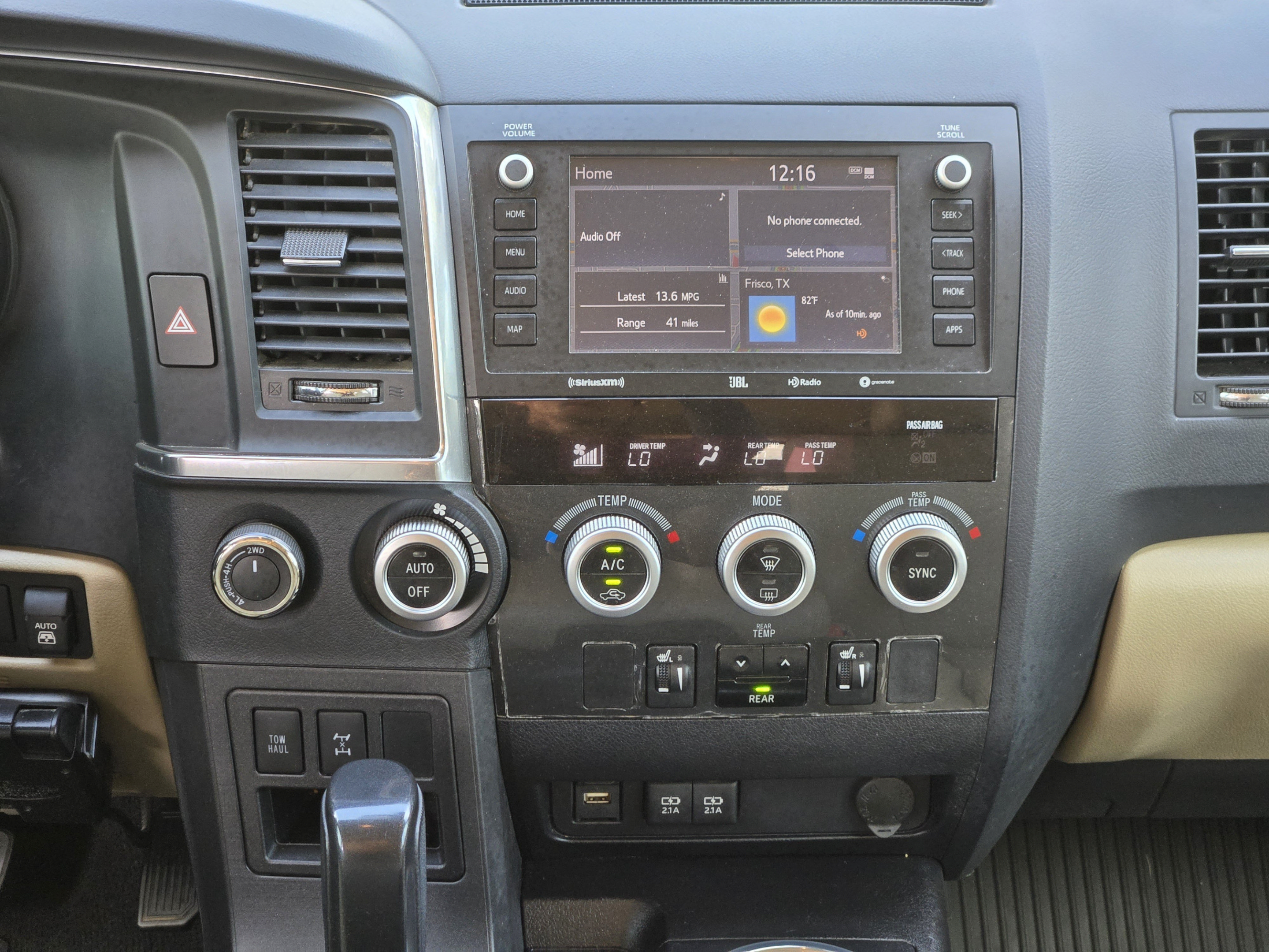Used 2020 Toyota Sequoia Limited w/ Safety & Convenience Package AWD/4WD image 12