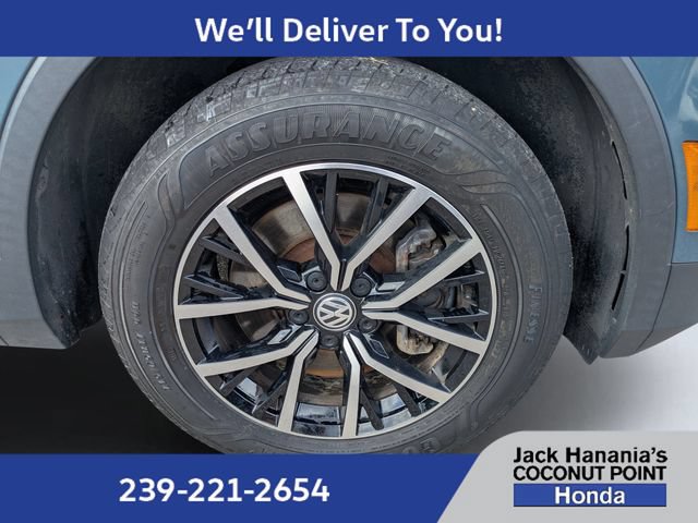 Used 2021 Volkswagen Tiguan SE w/ Panoramic Sunroof Package AWD/4WD image 10