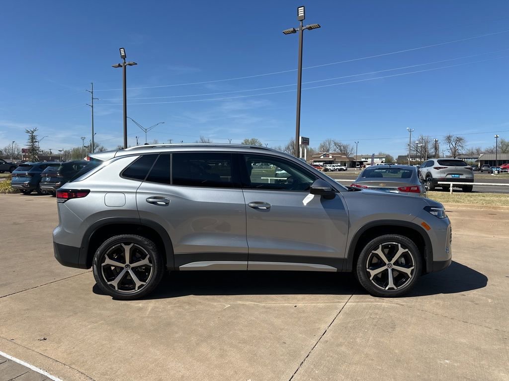 New 2026 Volkswagen Tiguan SE image 4