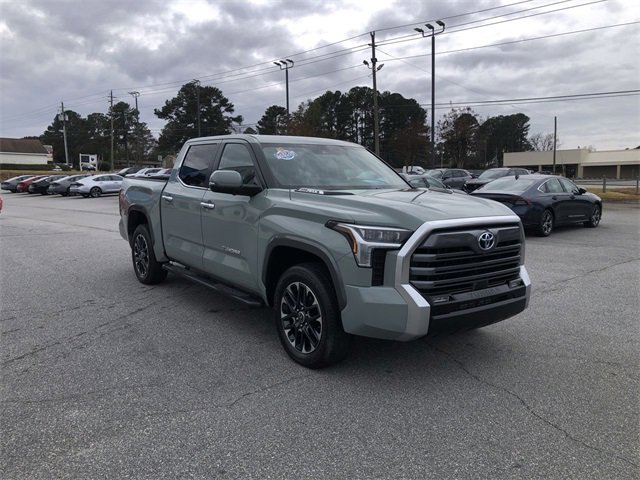 Used 2024 Toyota Tundra Limited image 2