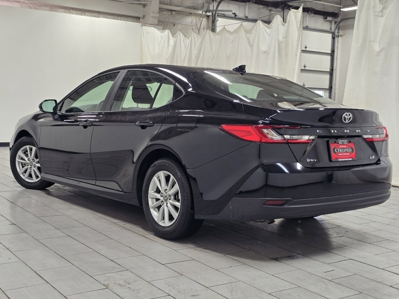 Certified 2025 Toyota Camry LE image 11