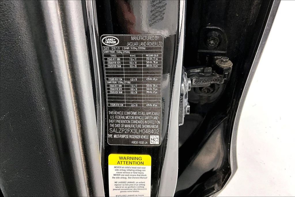 Used 2020 Land Rover Range Rover Evoque SE image 42