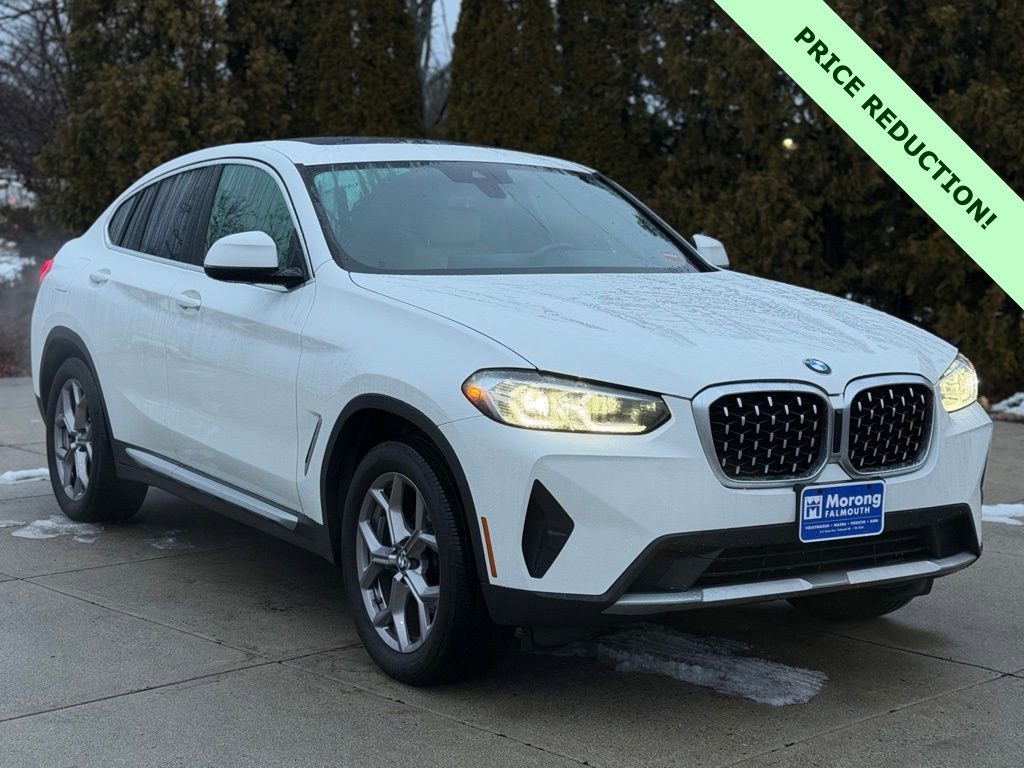 Used 2023 BMW X4 xDrive30i w/ Premium Package image 1