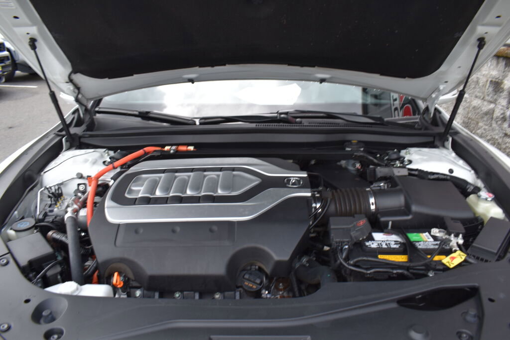 Used 2018 Acura RLX Sport Hybrid w/ Advance Pkg image 27