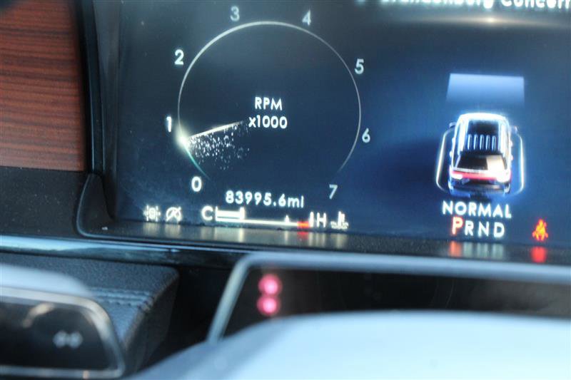 Used 2022 Lincoln Navigator Reserve image 24