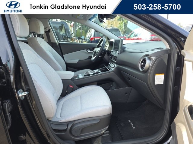 Certified 2023 Hyundai Kona SE w/ Cargo Package image 20