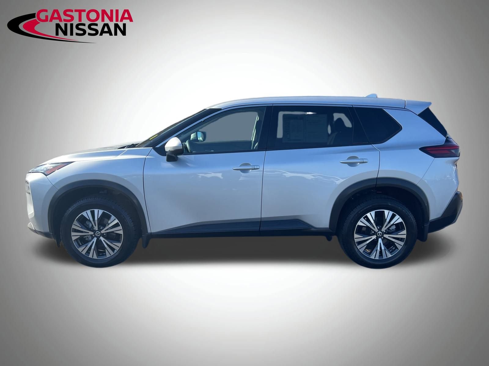 Used 2021 Nissan Rogue SV image 7