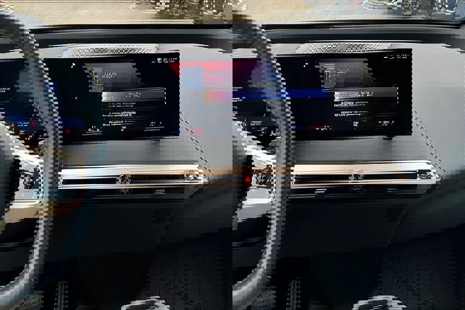 Certified 2023 BMW iX xDrive50 image 6