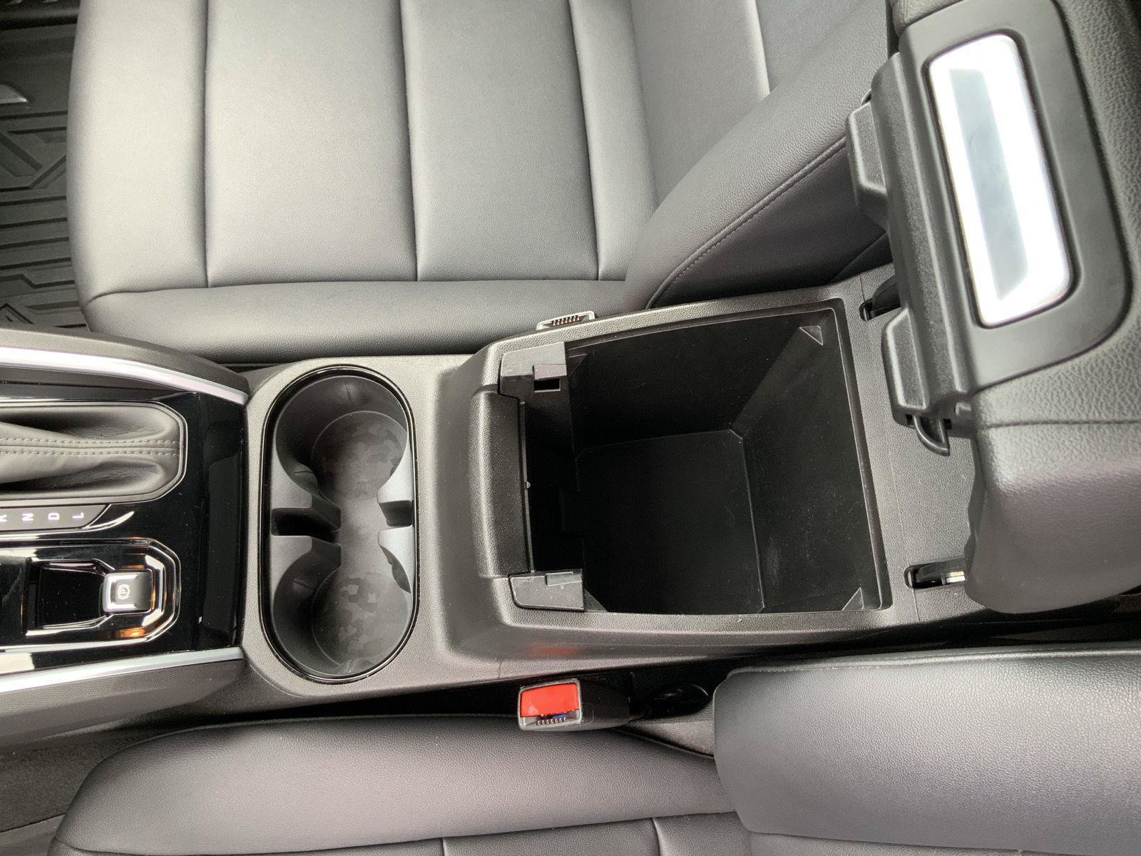 Used 2024 Chevrolet Colorado Trail Boss w/ LPO, Skid Plate Package AWD/4WD image 47