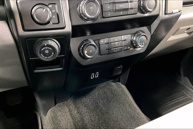 Used 2019 Ford F150 XLT w/ XTR Package AWD/4WD image 16