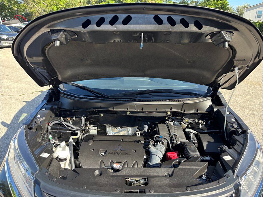 Used 2024 Mitsubishi Outlander Sport LE AWD/4WD image 38