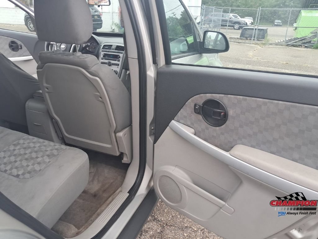 Used 2007 Chevrolet Equinox LS FWD image 15