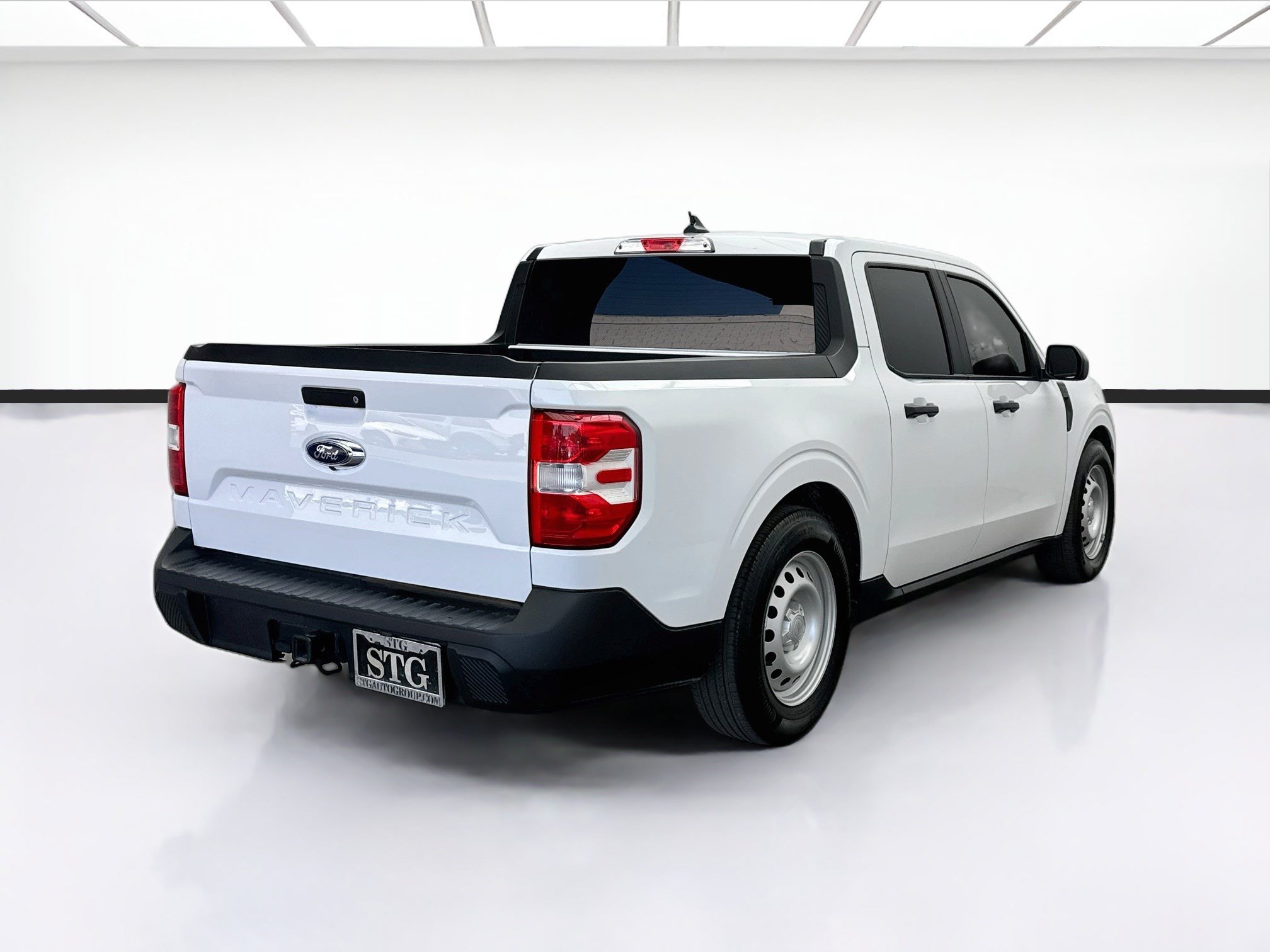 Used 2024 Ford Maverick XL FWD image 4
