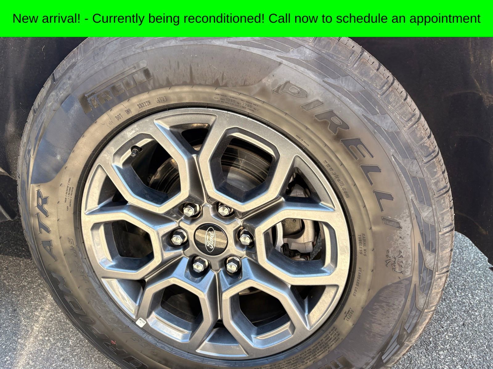 Used 2025 Ford Expedition Max Active AWD/4WD image 13