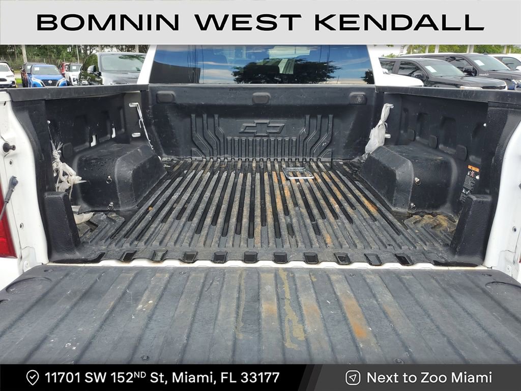 Used 2023 Chevrolet Silverado 1500 LT image 12