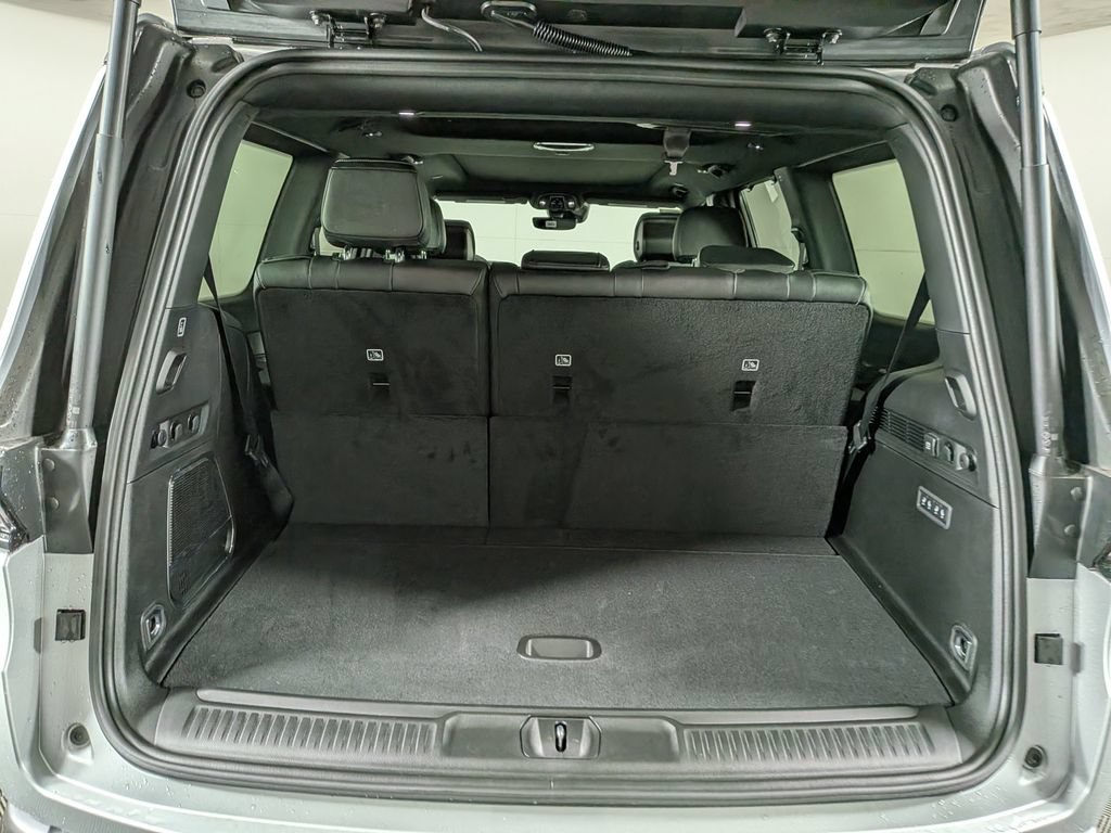 New 2026 Jeep Grand Wagoneer Limited AWD/4WD image 10