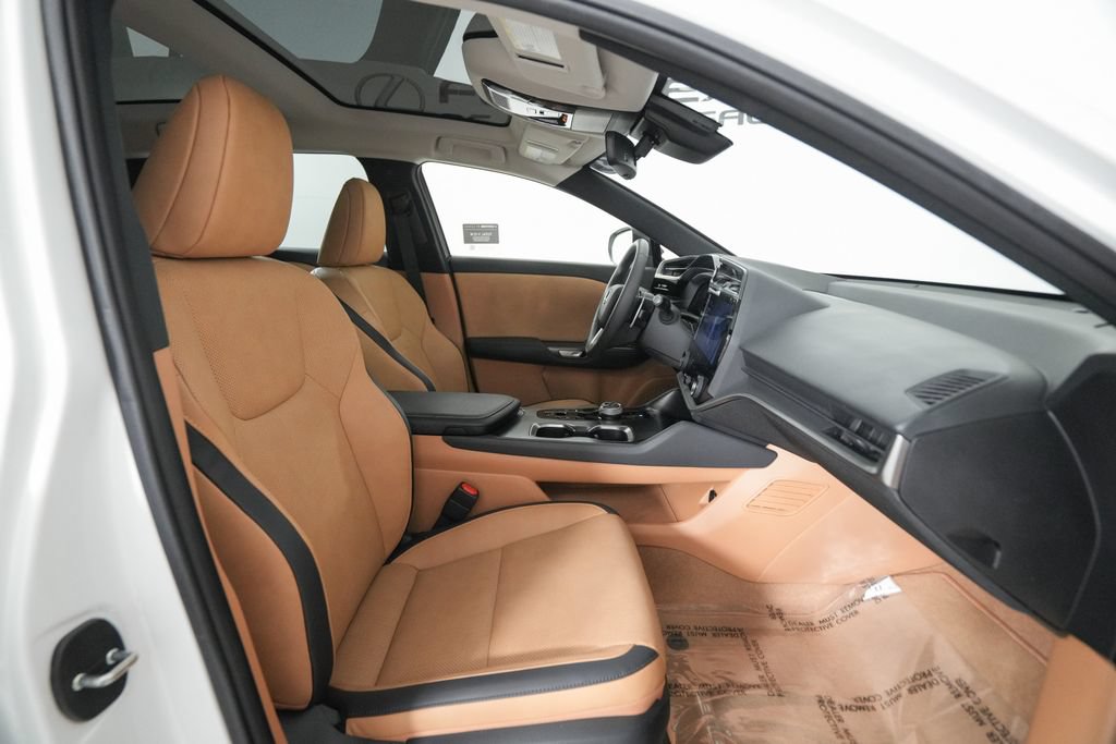 Certified 2025 Lexus RZ 300e w/ Accessory Package (2T) FWD image 19