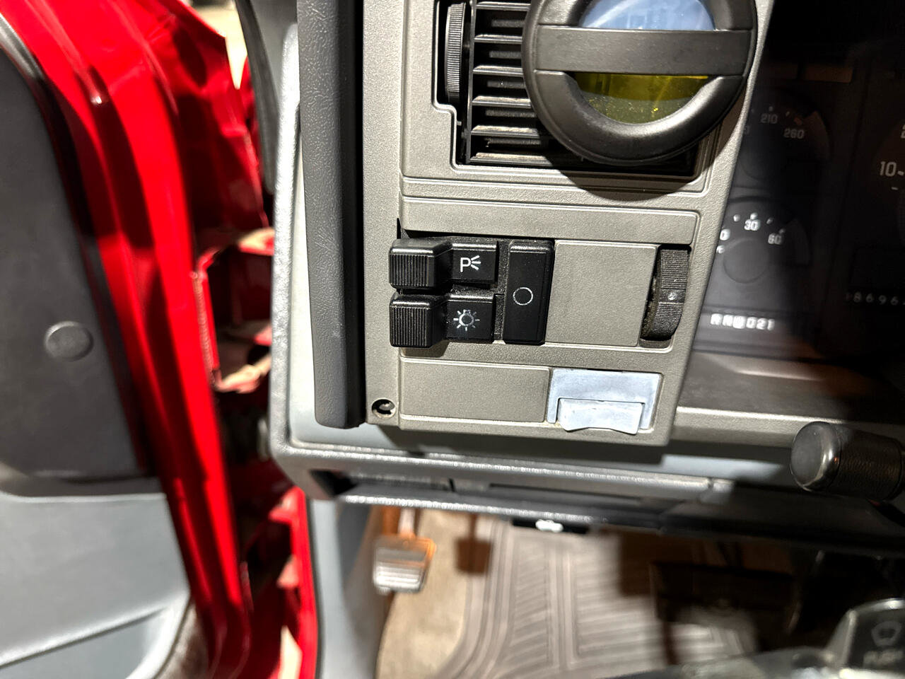 Used 1989 Chevrolet Silverado 1500 2WD Regular Cab image 48