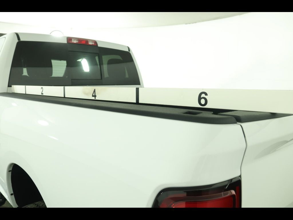 Used 2024 RAM 2500 Big Horn w/ Night Edition AWD/4WD image 17