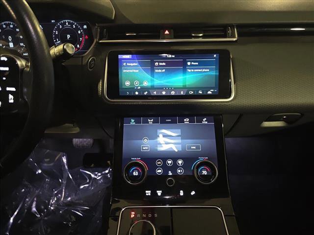 Used 2018 Land Rover Range Rover Velar S AWD/4WD image 22