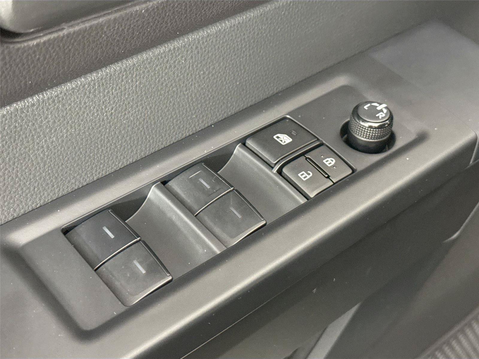 Used 2024 Toyota Tundra SR AWD/4WD image 26