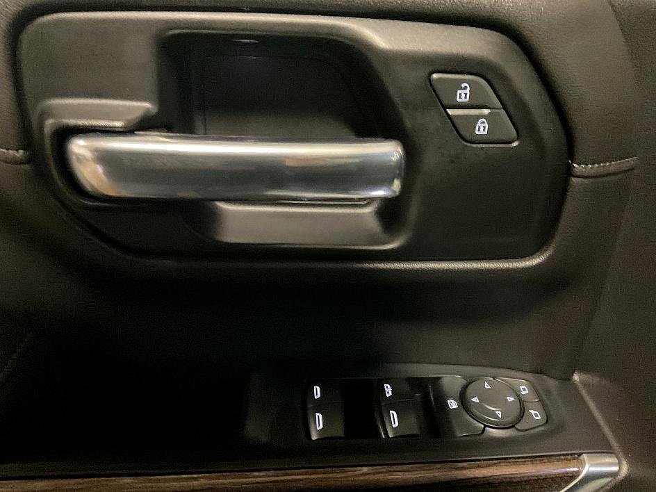 Used 2020 Chevrolet Silverado 1500 LT w/ All-Star Edition image 27