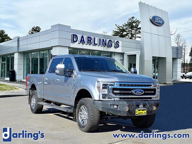 Used 2020 Ford F350 Lariat w/ Lariat Ultimate Package image 3