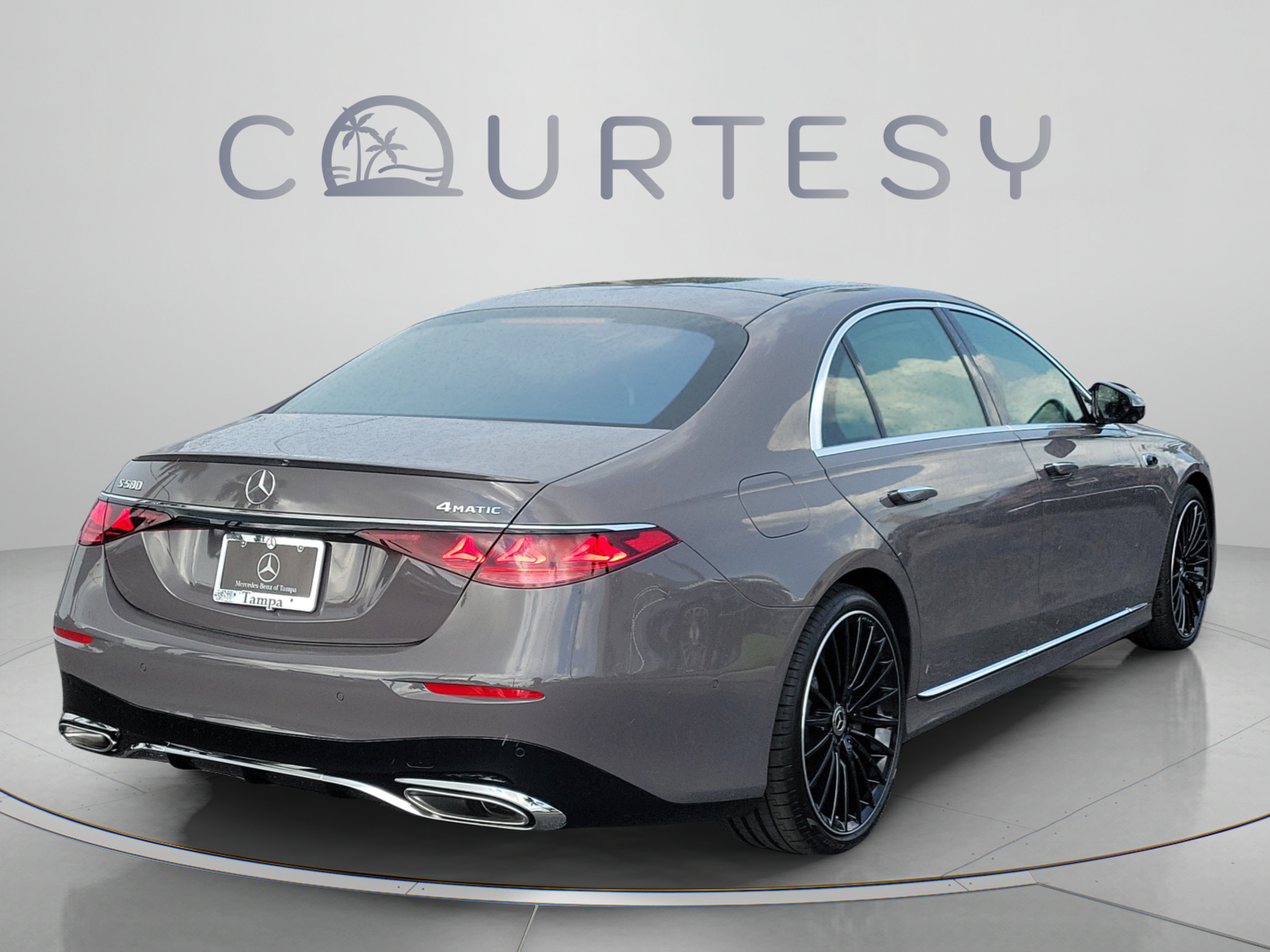 New 2027 Mercedes-Benz S 580 4MATIC Sedan image 3