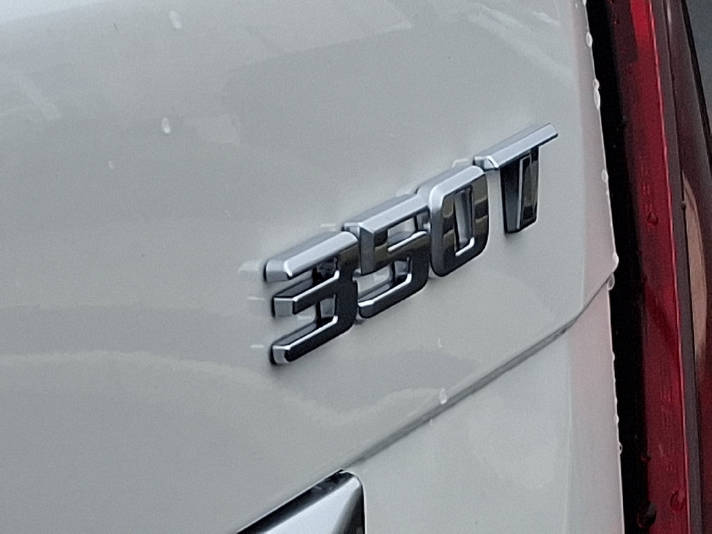 New 2026 Cadillac XT5 Premium Luxury FWD image 12