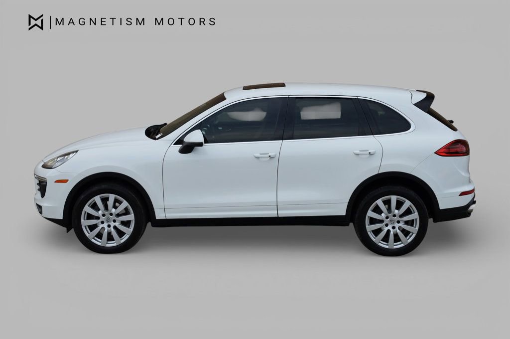 Used 2016 Porsche Cayenne image 2
