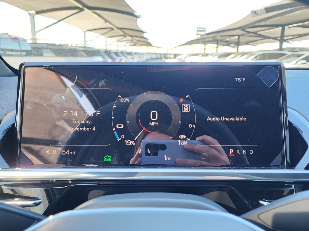 New 2026 GMC Sierra EV Elevation image 25