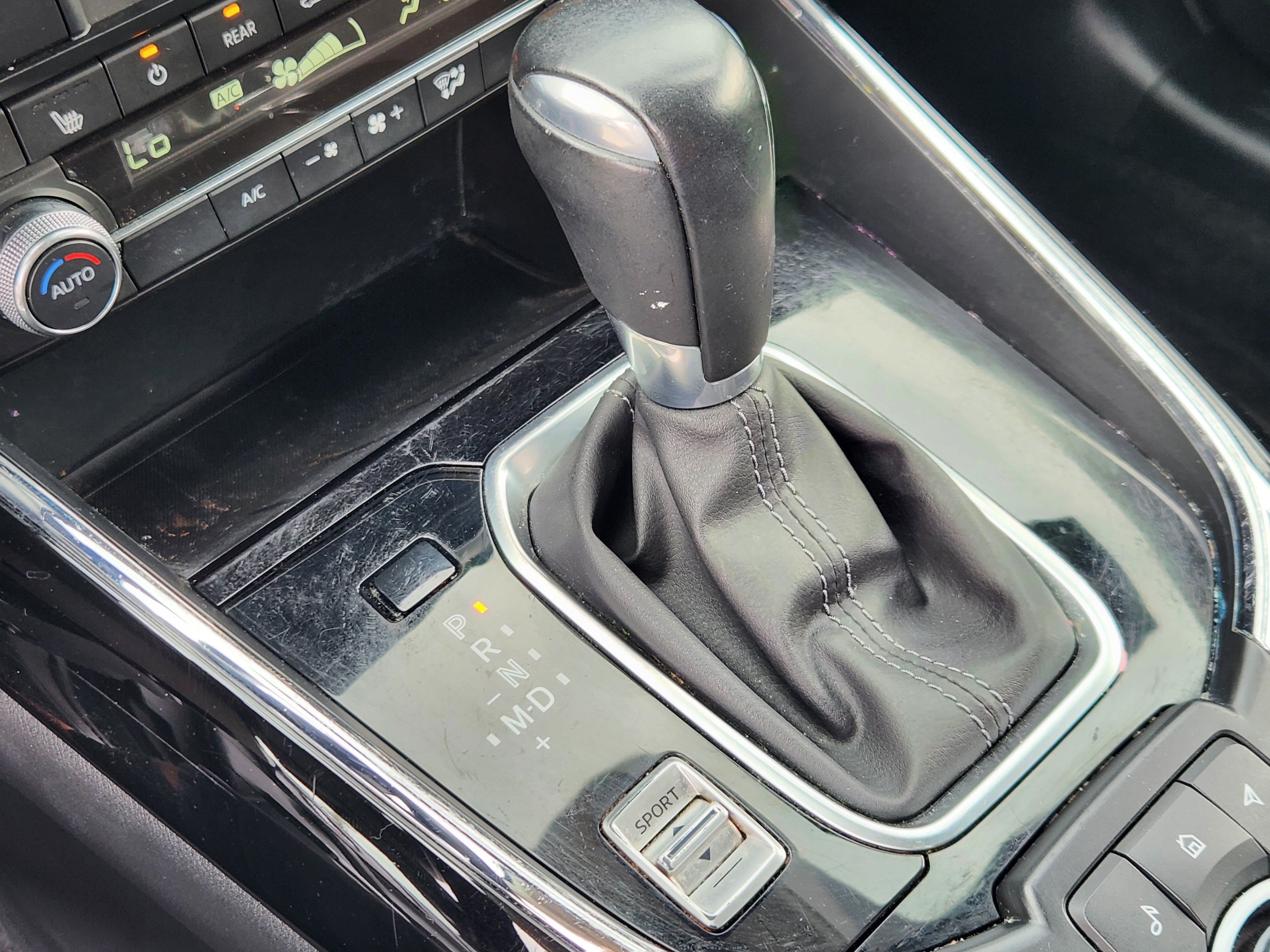 Certified 2022 MAZDA CX-9 Touring AWD/4WD image 12