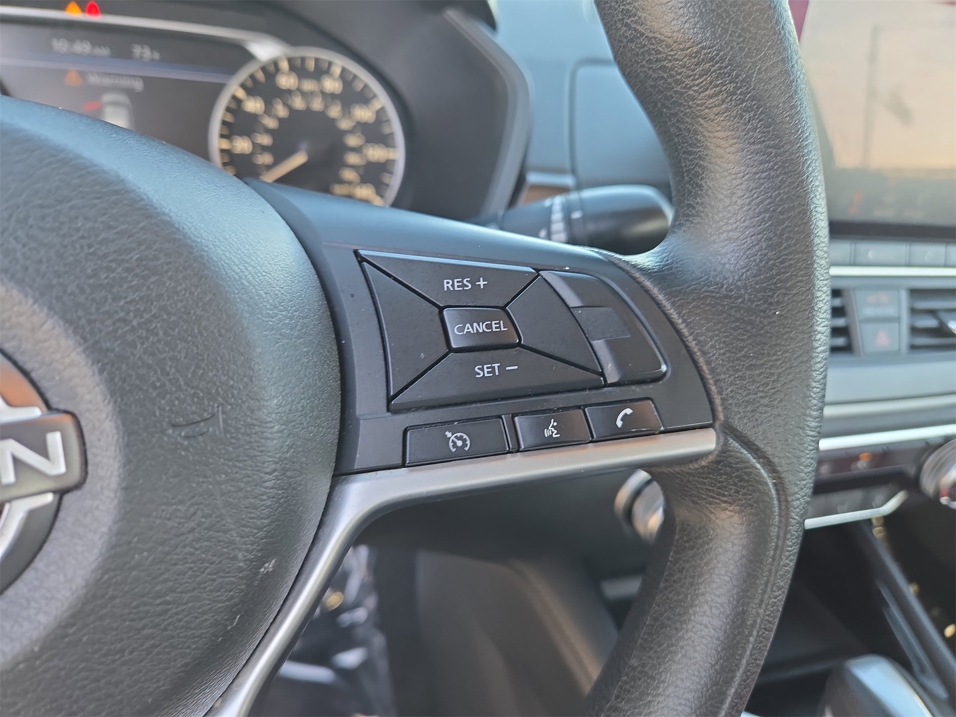 Used 2023 Nissan Altima 2.5 SV image 19