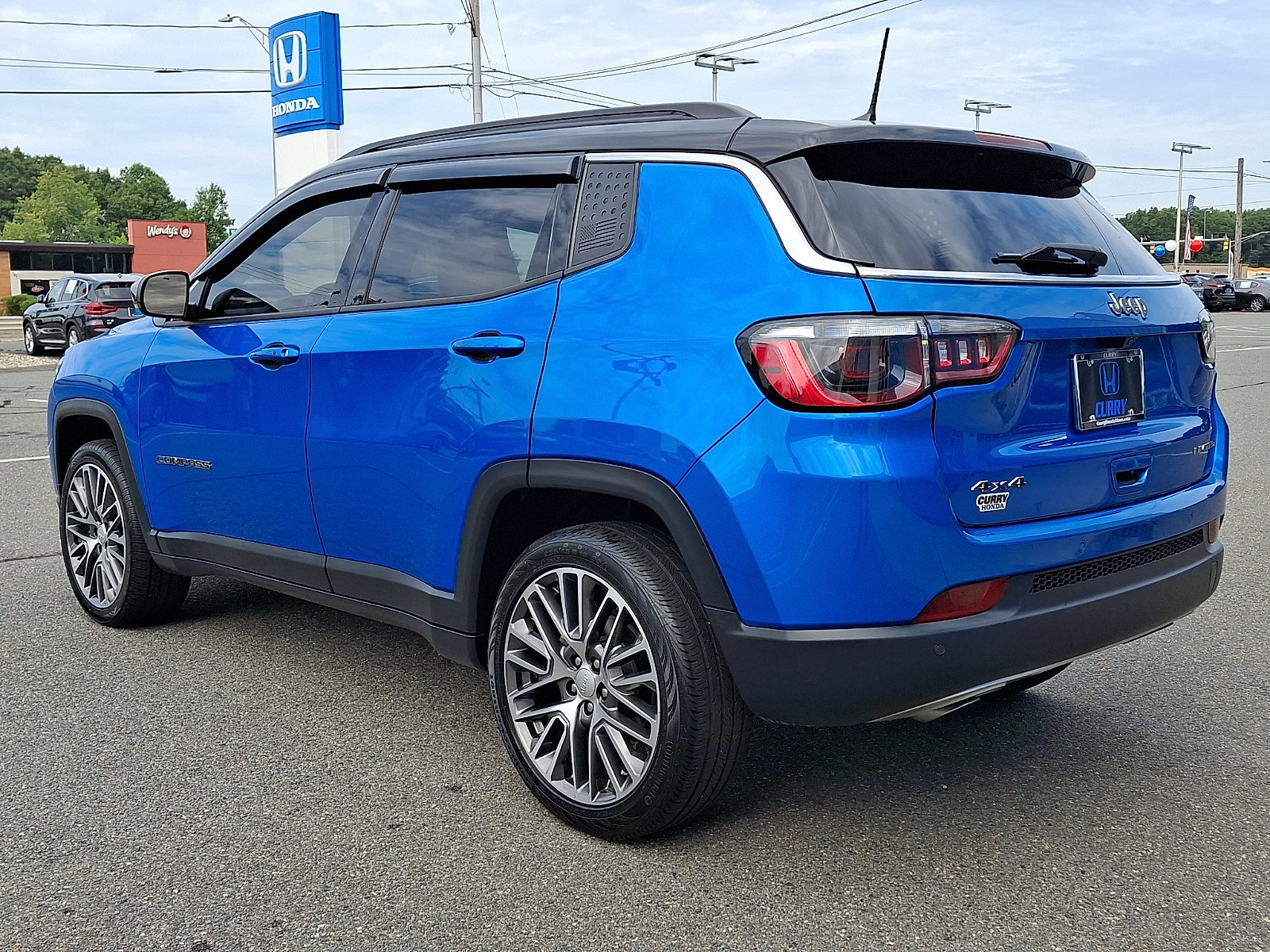 Used 2023 Jeep Compass Limited w/ Elite Group AWD/4WD image 6