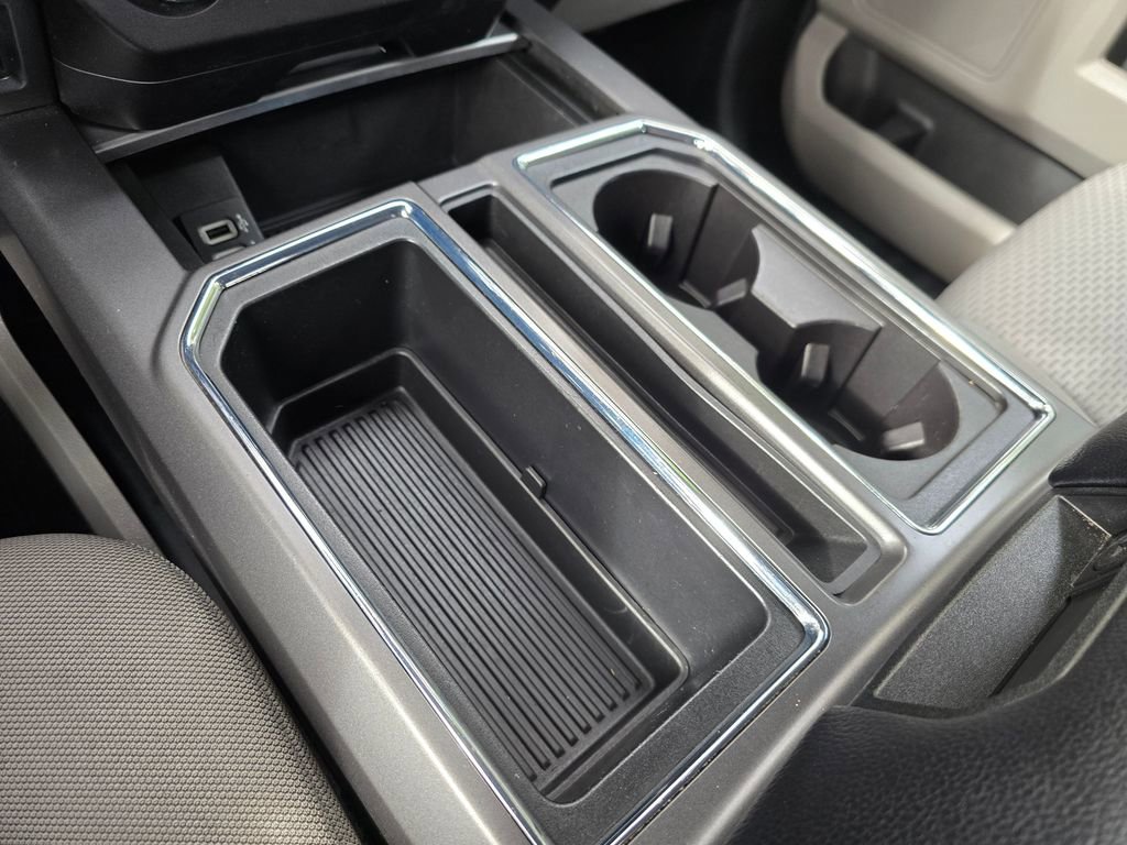 Used 2019 Ford F150 XLT w/ Equipment Group 302A Luxury AWD/4WD image 32