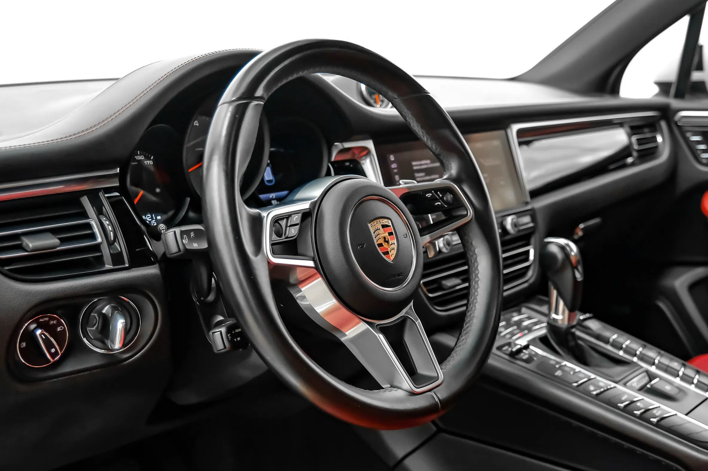 Used 2020 Porsche Macan S AWD/4WD image 13