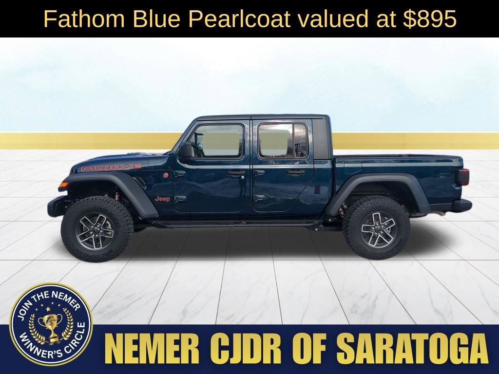 Used 2025 Jeep Gladiator Mojave w/ Convenience Group image 4