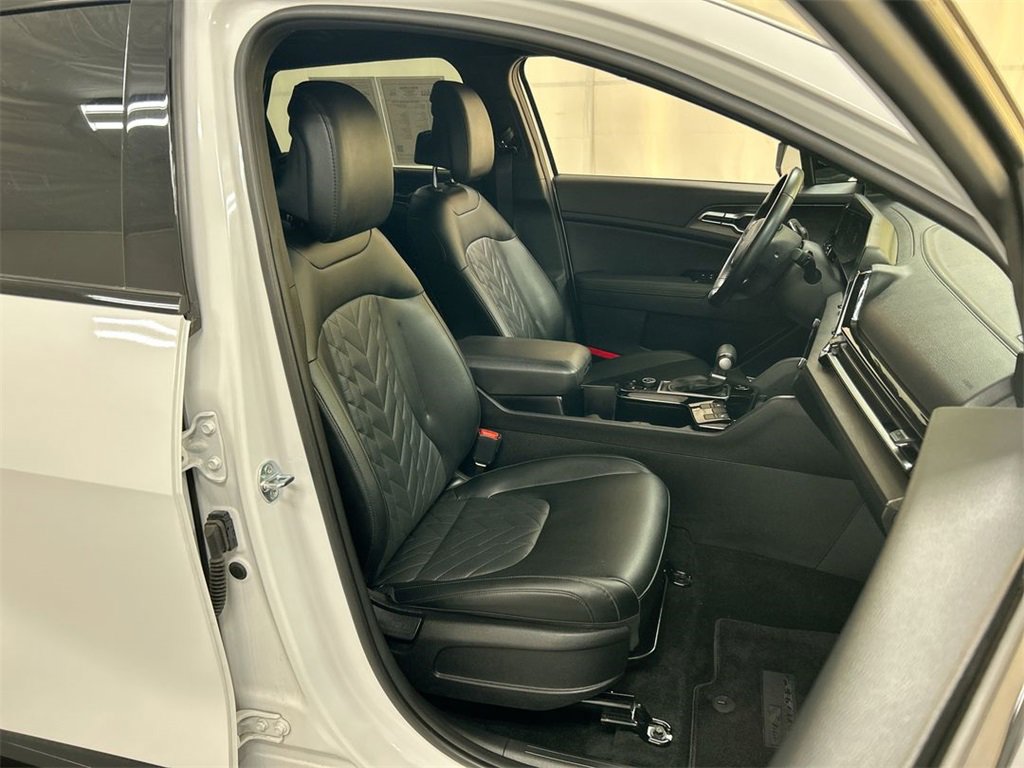 Used 2025 Kia Sportage X-Line image 23
