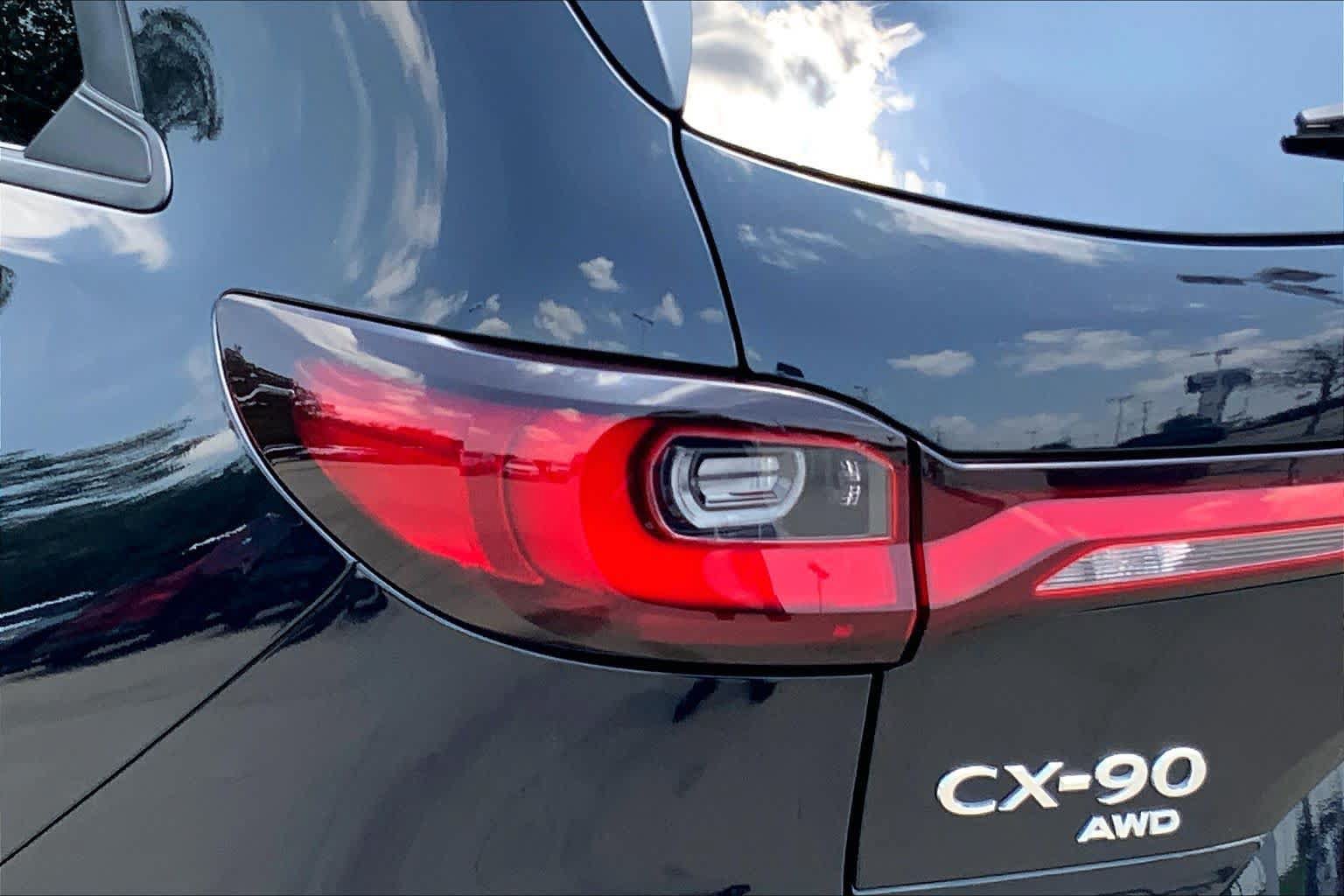 Certified 2025 MAZDA CX-90 3.3 Turbo w/ Select Package AWD/4WD image 28