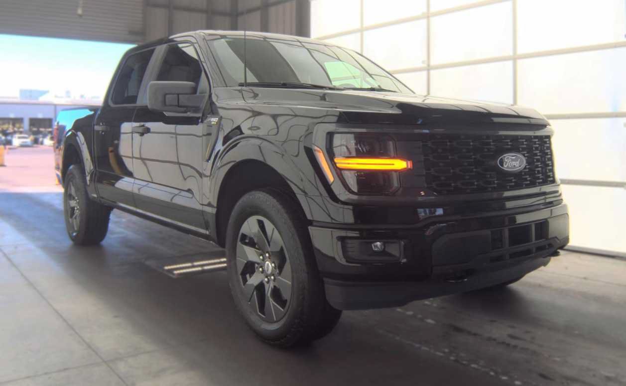 Used 2025 Ford F150 STX w/ Equipment Group 200A AWD/4WD image 2