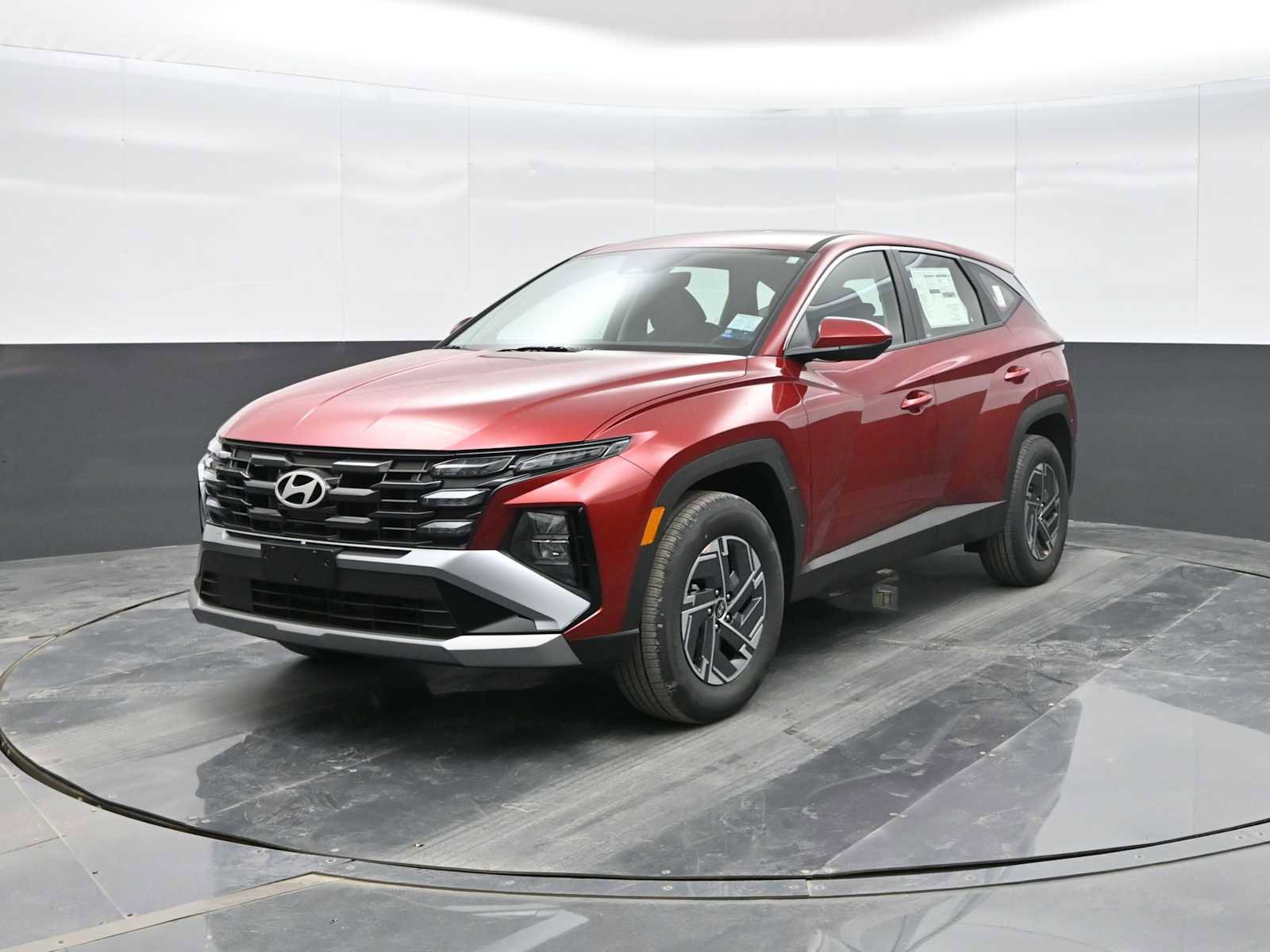 New 2026 Hyundai Tucson Blue SE image 1