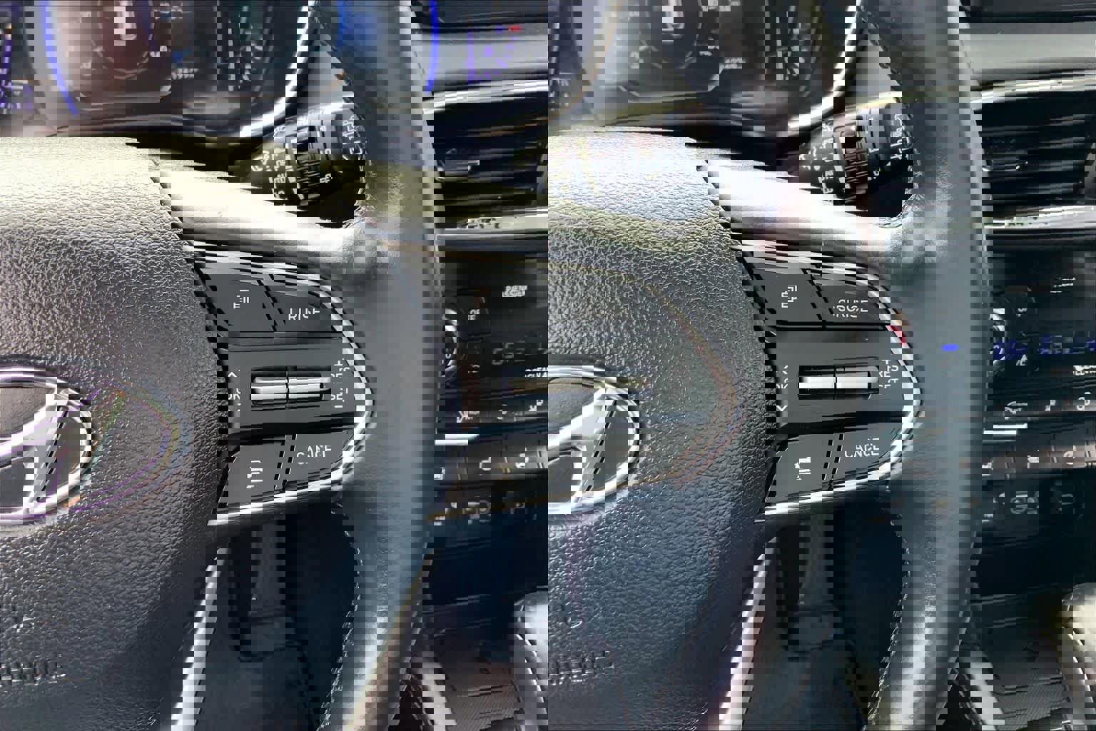 Used 2019 Hyundai Santa Fe FWD image 22