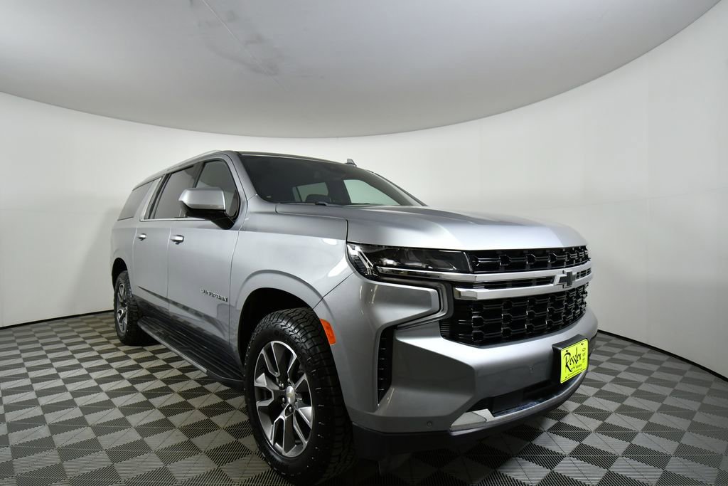 Used 2023 Chevrolet Suburban LS AWD/4WD image 8
