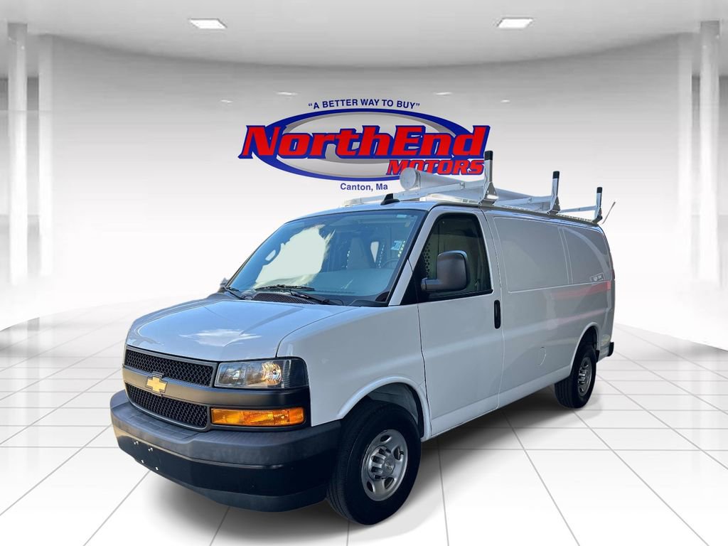 Used 2020 Chevrolet Express 3500 w/ Driver Convenience Package RWD image 8