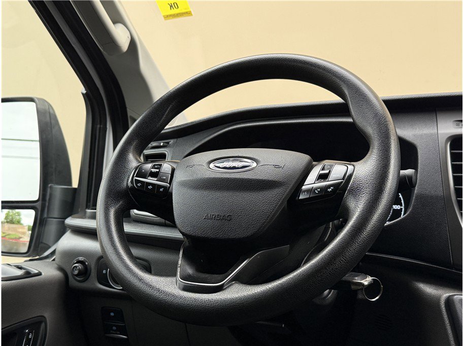 Used 2022 Ford Transit 350 XLT image 9
