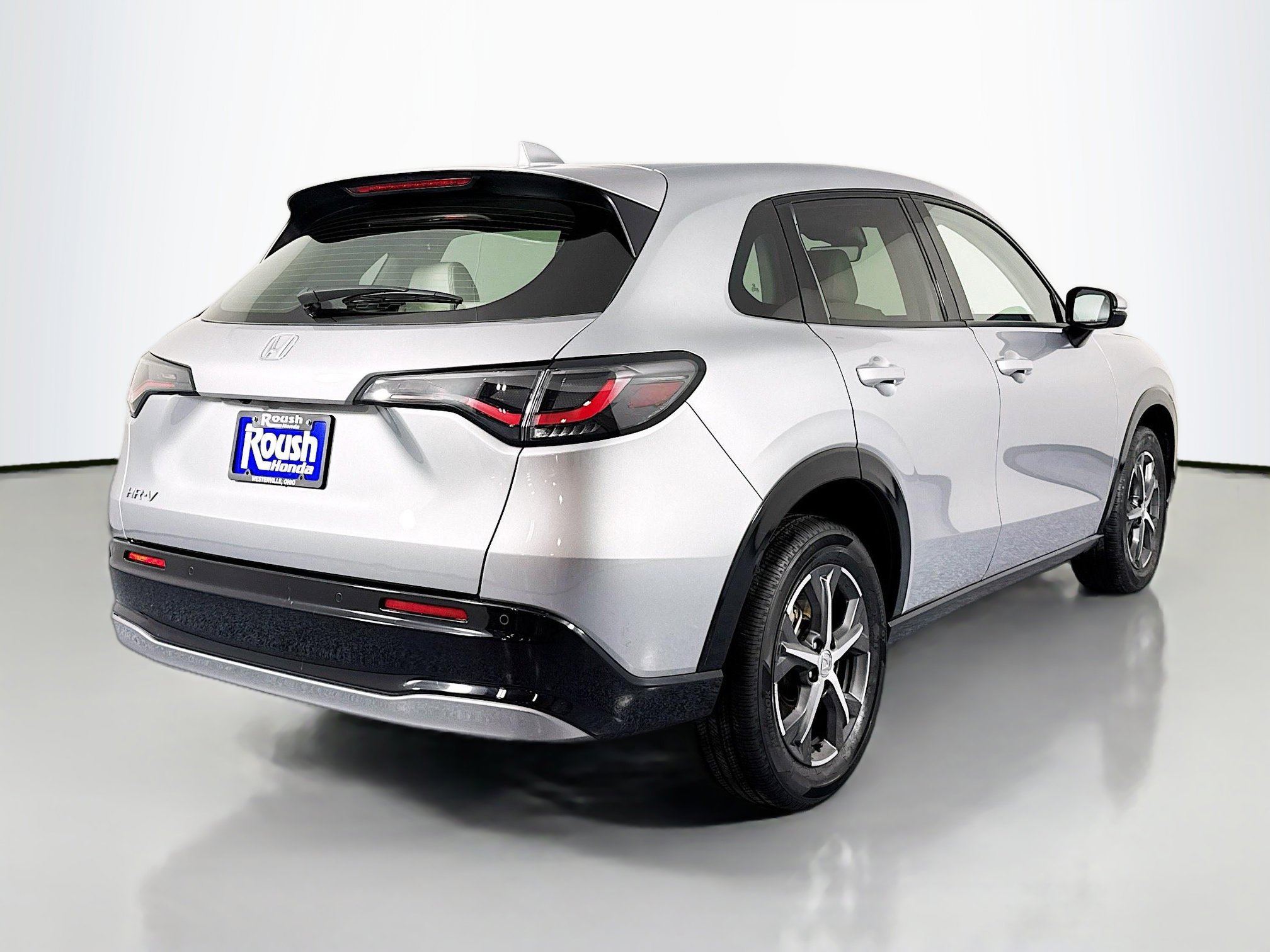 Certified 2023 Honda HR-V EX-L image 5