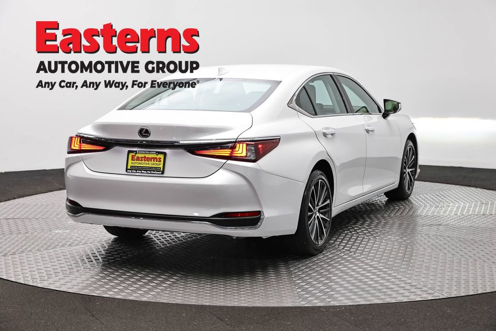 Used 2024 Lexus ES 250 w/ Premium Package AWD/4WD image 5